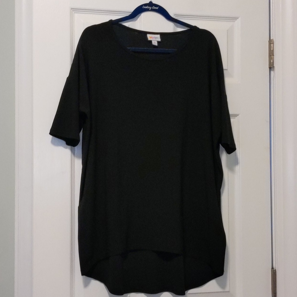 Medium LulaRoe Irma
